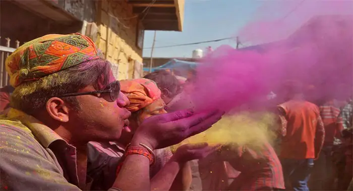 Holi photo